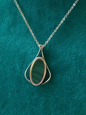 Vintage Sterling Silver and Malachite Pendant Necklace